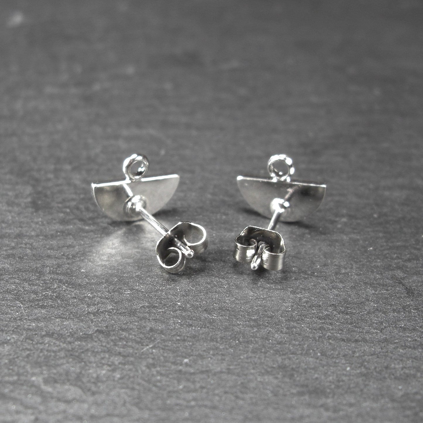 Ohrstecker Halbkreis, rhodiniert, silberfarben, 10848