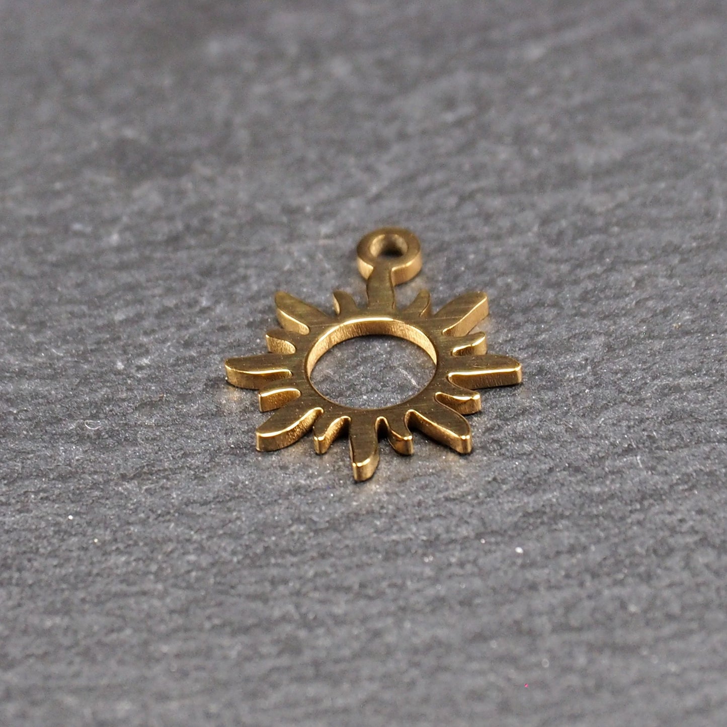 Anhänger Sonne, Edelstahl 304L, ionenvergoldet, 11102