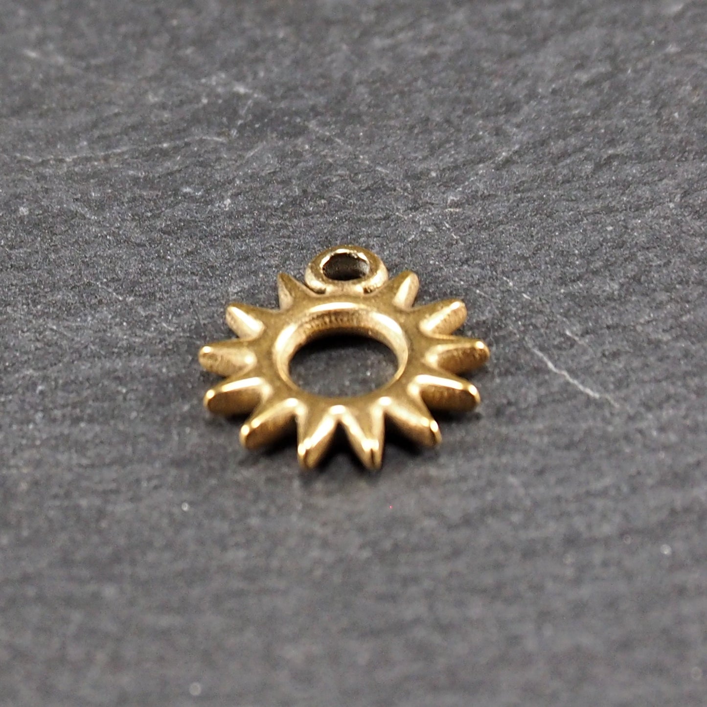 Anhänger Sonne, chirurgischer Edelstahl 316L, ionenvergoldet, 11086