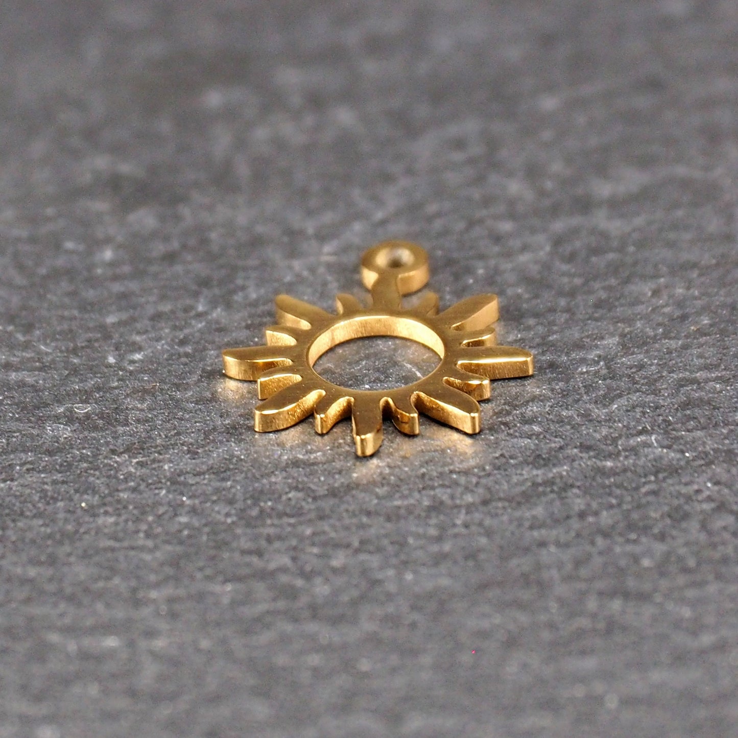 Anhänger Sonne, Edelstahl 304L, ionenvergoldet, 11102