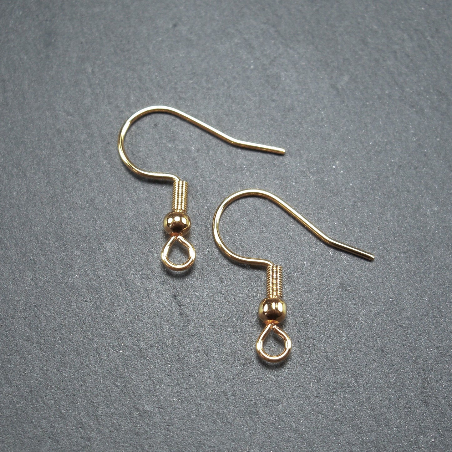 5 Paar Ohrhaken, goldfarben, chirurgischer Edelstahl, Brisuren, 10162