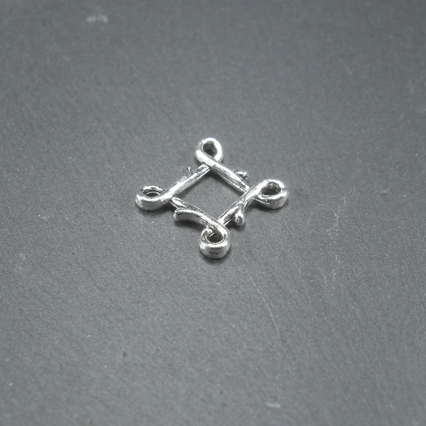 5 große Verbinder Raute, Quadrat, antik silberfarben, 10474