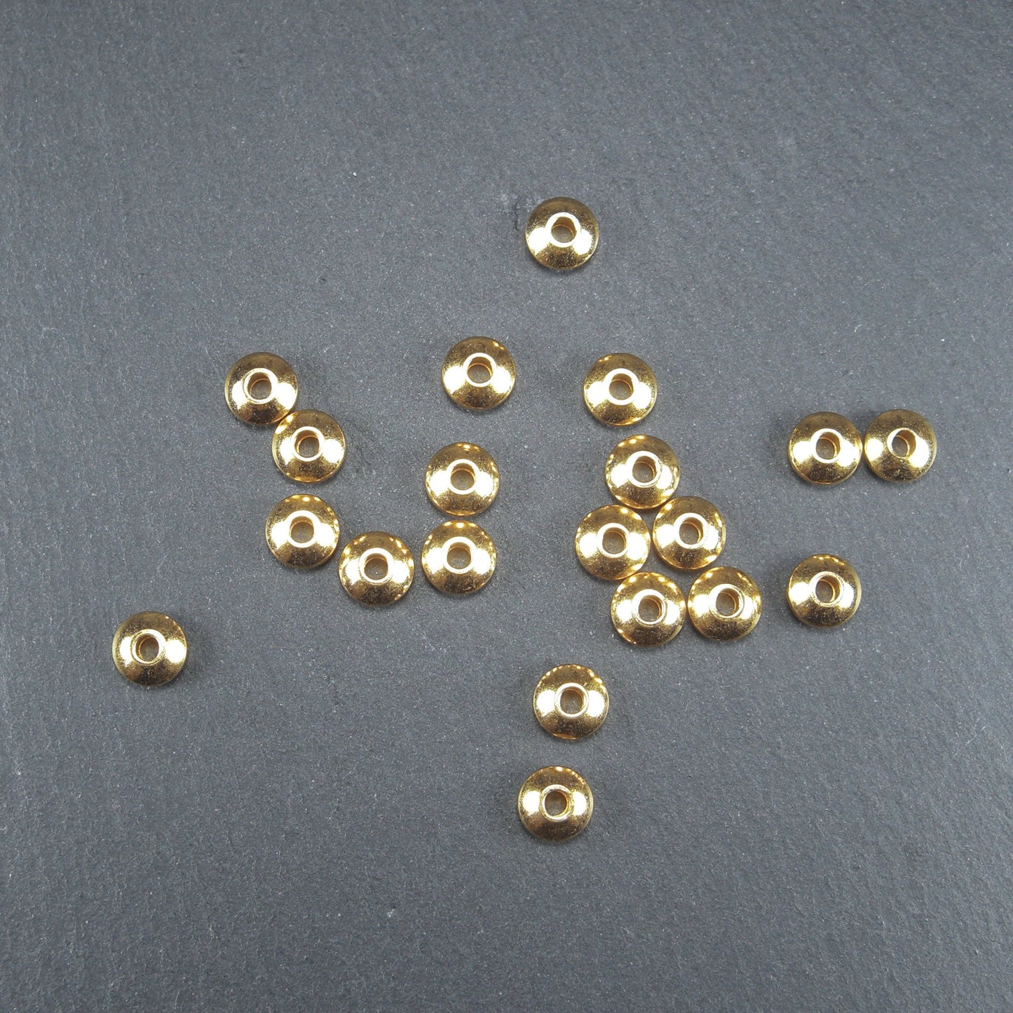 5 Spacer Perlen, Rondell, schlicht, Edelstahl goldfarben, 10630