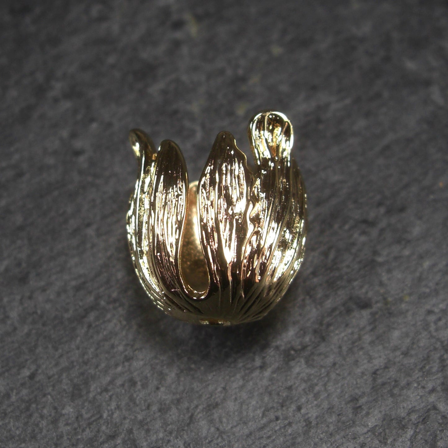 Perlenkappe/Anhänger Tulpe, Messing, 24 Karat vergoldet, Blüte, 10710