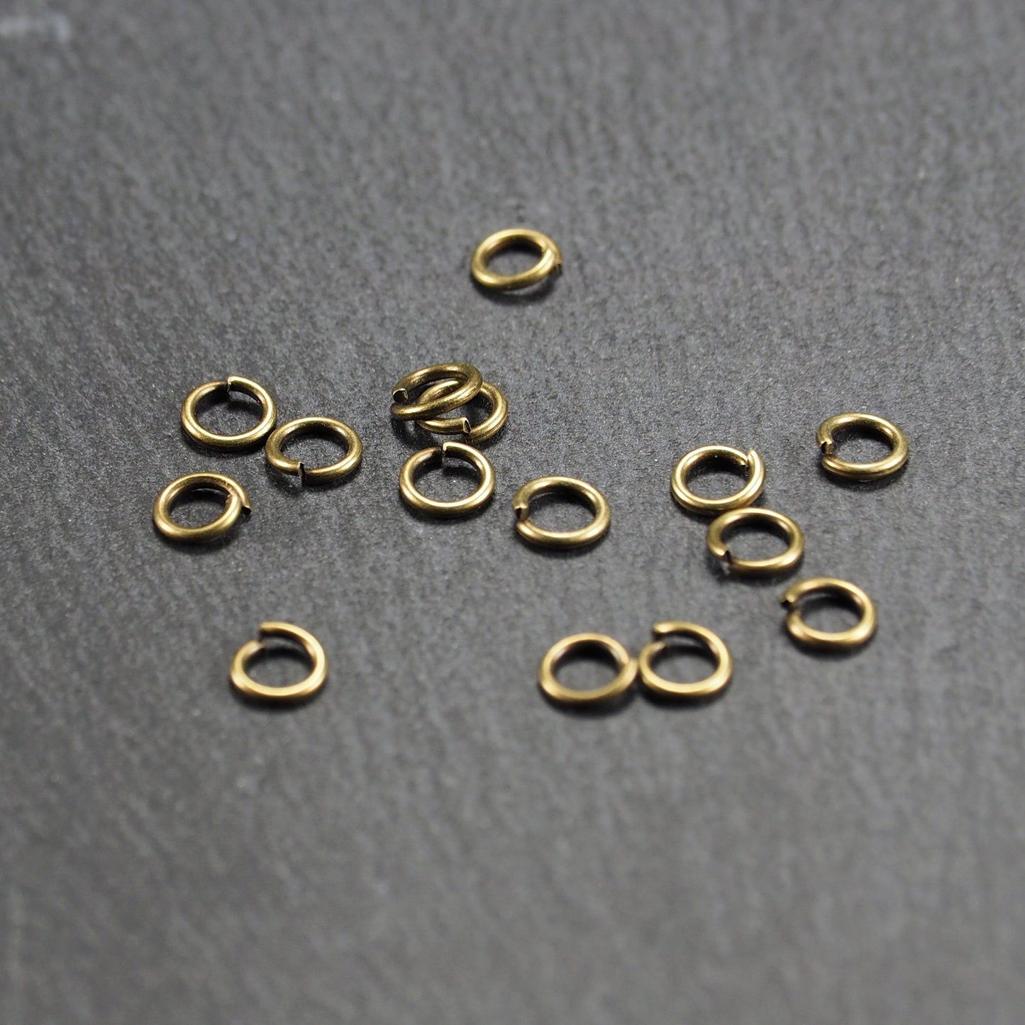 200 Binderinge 4 mm, Eisen bronzefarben, 10978