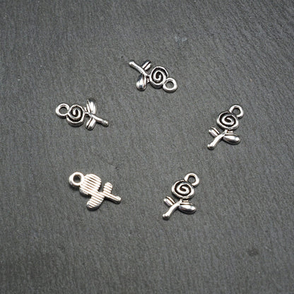 10 Anhänger Rose, antik silberfarben, 10950