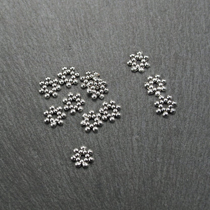 10 Spacer Perlen Blüten, antik silberfarben, 10899