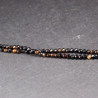 Schwarze Achat Perlen, 3 mm, rund facettiert, 1 Strang ca. 145 Stück, 10917