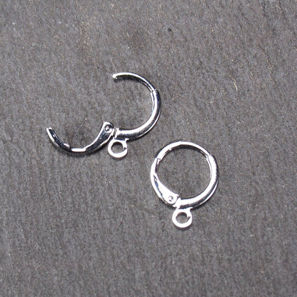 2 Ohrhaken rund, Messing rhodiniert, platinbeschichtet, 11139
