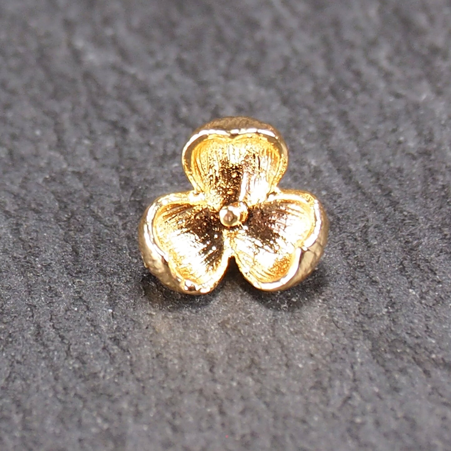 Anhänger Blüte, Messing, 18 Karat vergoldet, 11123