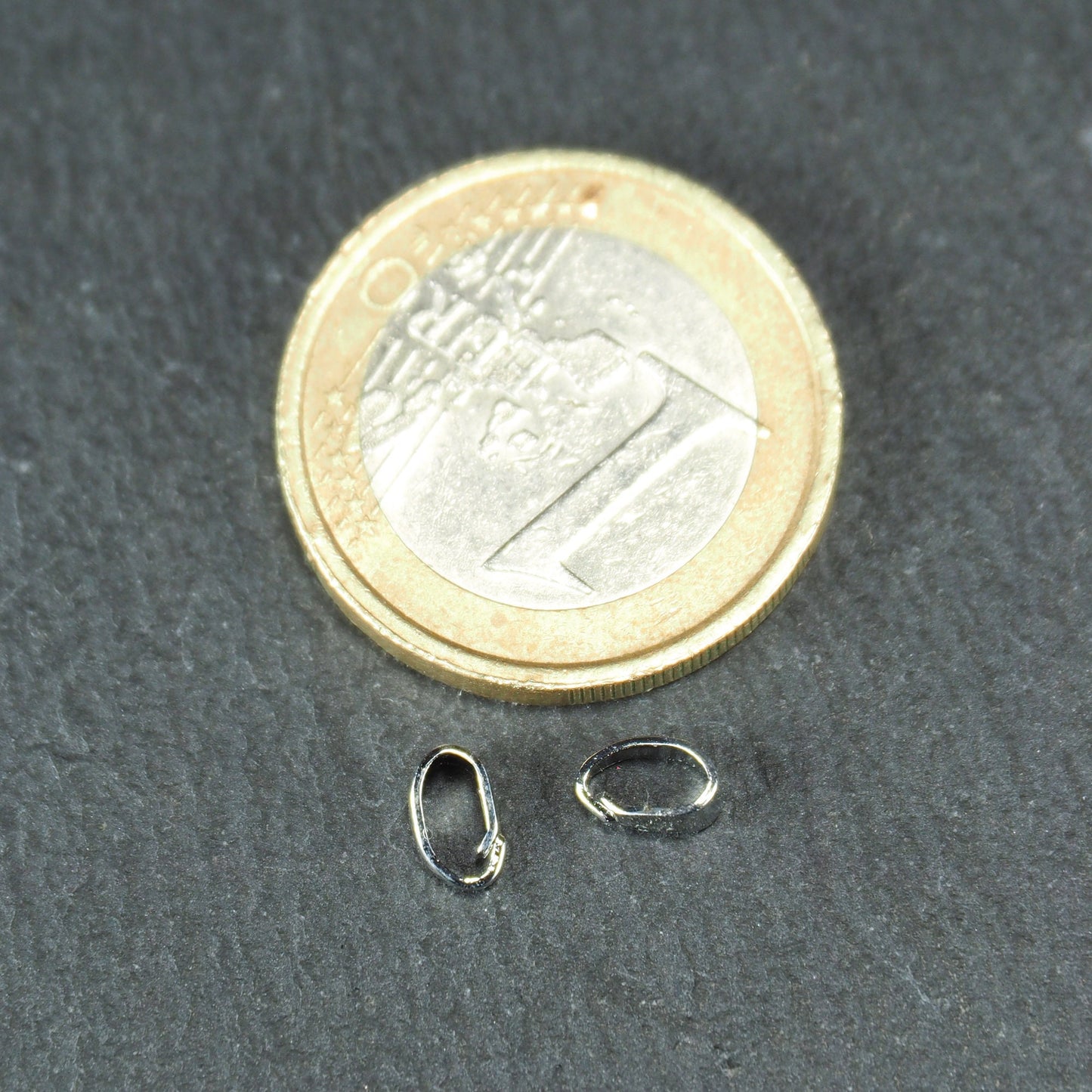 2 Anhängerösen, Messing rhodiniert, schlicht, 11168