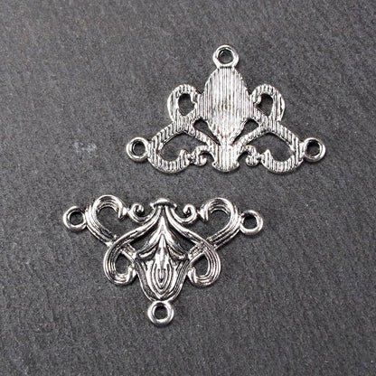 2 Verbinder Floral Jugendstil, antik versilbert, 11192