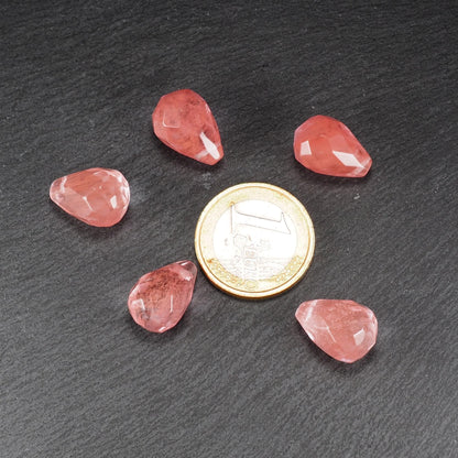 Kirschquarz Edelstein Perle, facettierter Tropfen, rosé, 11238