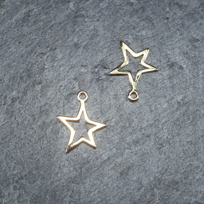 2 kleine Stern Anhänger, Messing, 24 K vergoldet, 10425