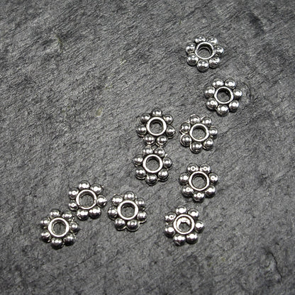 20 Spacer Perlen, Blüten, silberfarben, 10223