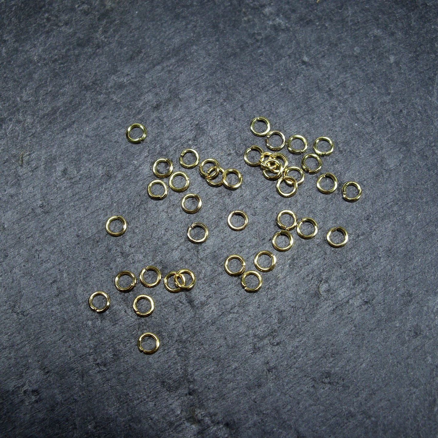 200 Binderinge 4 mm, goldfarben, 10128