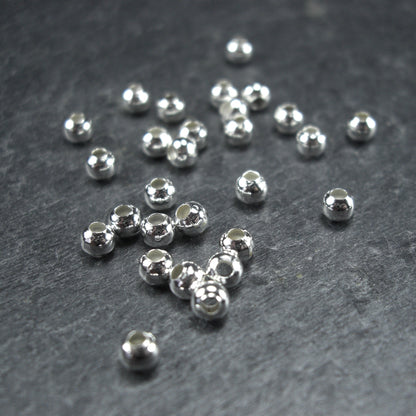 50 kleine Perlen 3mm, silberfarben, 10225