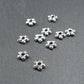 20 Spacer Perlen 4,5 mm, Blüten, silberfarben, 10216