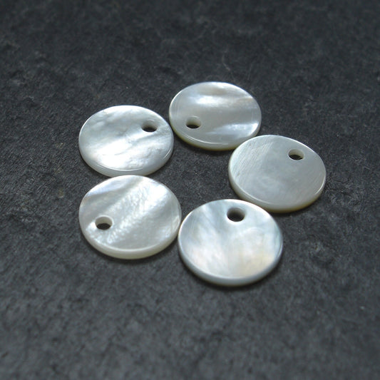 5 Anhänger Perlmutt grau, Muschel Scheibe, 10 mm, 10044