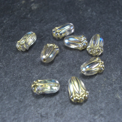 2 Böhmische Glasperlen, floral, grün violett gold, 10361