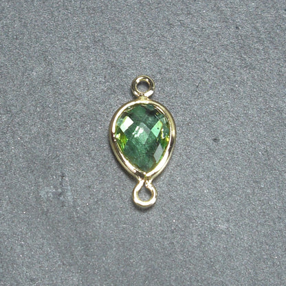 2 Verbinder mit geschliffenem Glas, grün, 24 Karat vergoldet, 10343
