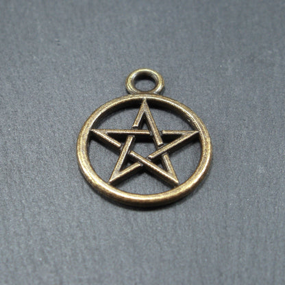 5 Anhänger Pentagramm, bronzefarben, 10504