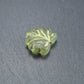 2 Böhmische Glasperlen, Blatt, oliv grün gold, 10483
