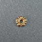 20 Spacer Perlen 6 mm, Blüten, antik goldfarben, 10609