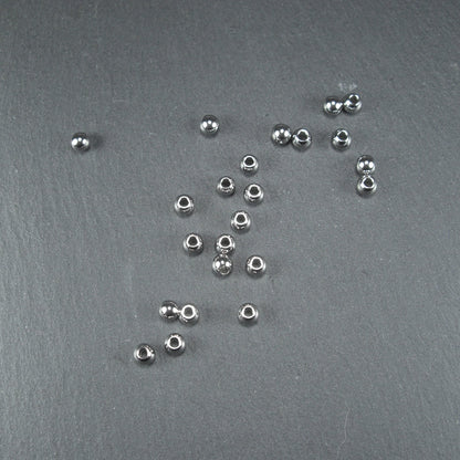 5 kleine runde Edelstahl Perlen 4 mm, 10635
