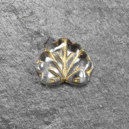 2 Böhmische Glasperlen, Blatt, weiß/gold, 10759